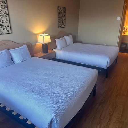 Travelodge By Wyndham ดรัมมอนวิลล์ ภายนอก รูปภาพ